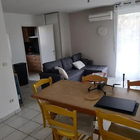 2 Chambres-Phonique-Parking Securise-Climatisation-Dalle Beton- Gere Par Presta-Zen'Services Verdun Extérieur photo