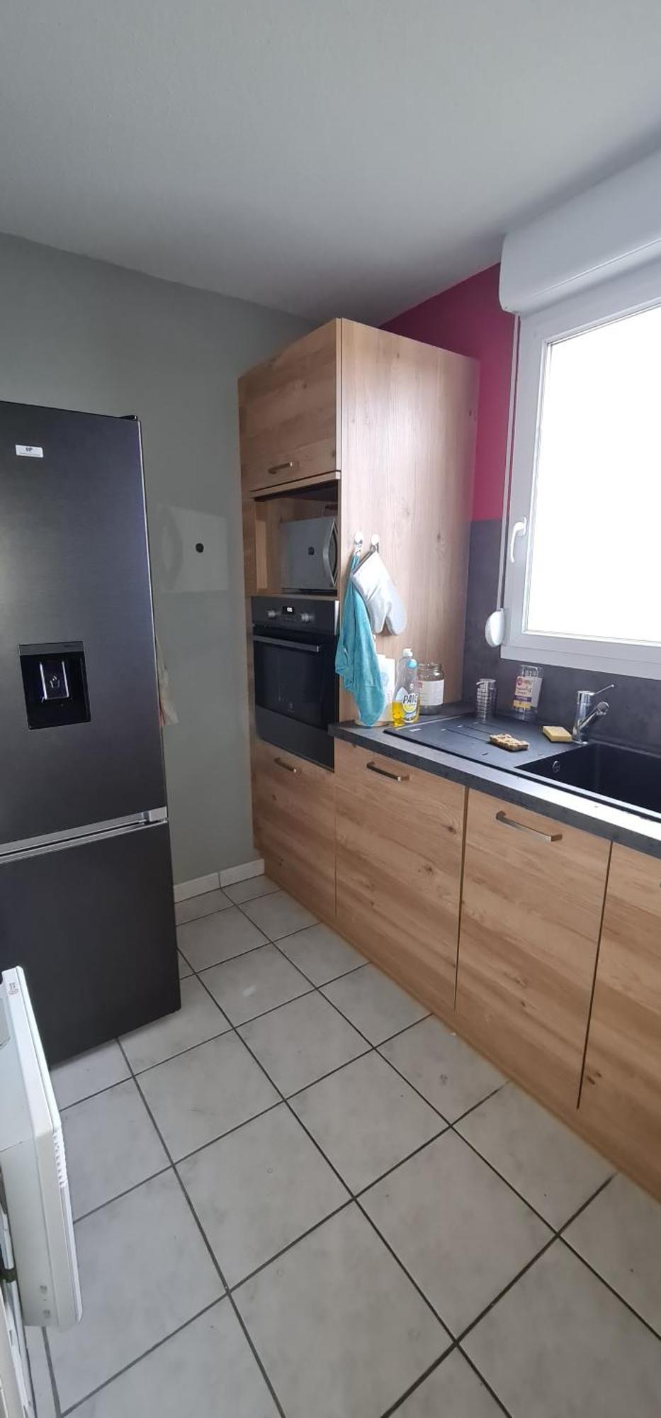 2 Chambres-phonique-parking Securise-climatisation-dalle Beton- Gere Par Presta-zen'services Verdun